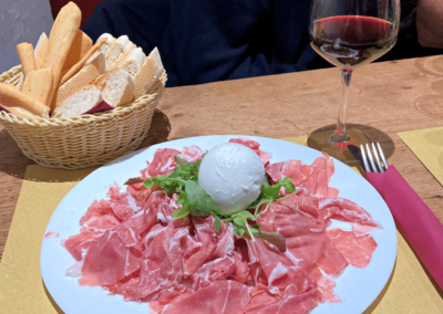 2Italia Verona Food & Wine. Prosciutto and Mozzarella